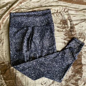 Lululemon paint splattered full length leggings - size 8